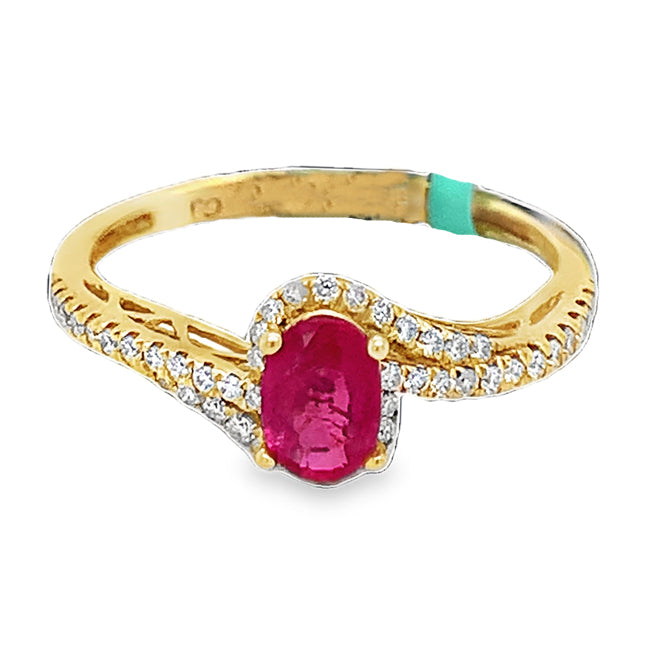 Stunning Ruby & Diamond Ring