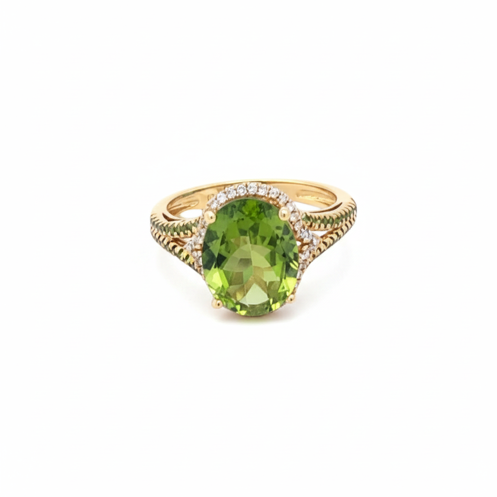 Elegant Peridot Diamond Ring