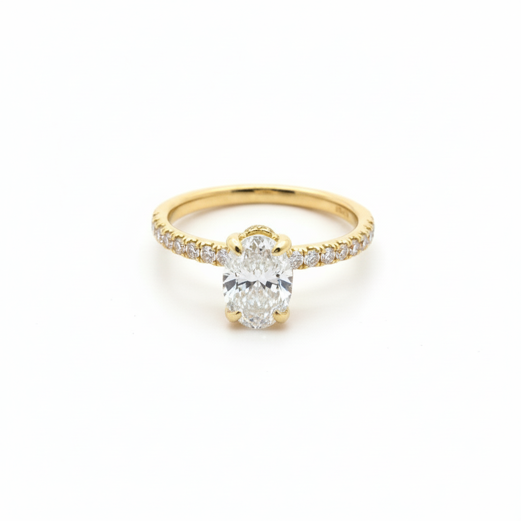 TIMELESS OVAL LAB DIMAOND RING